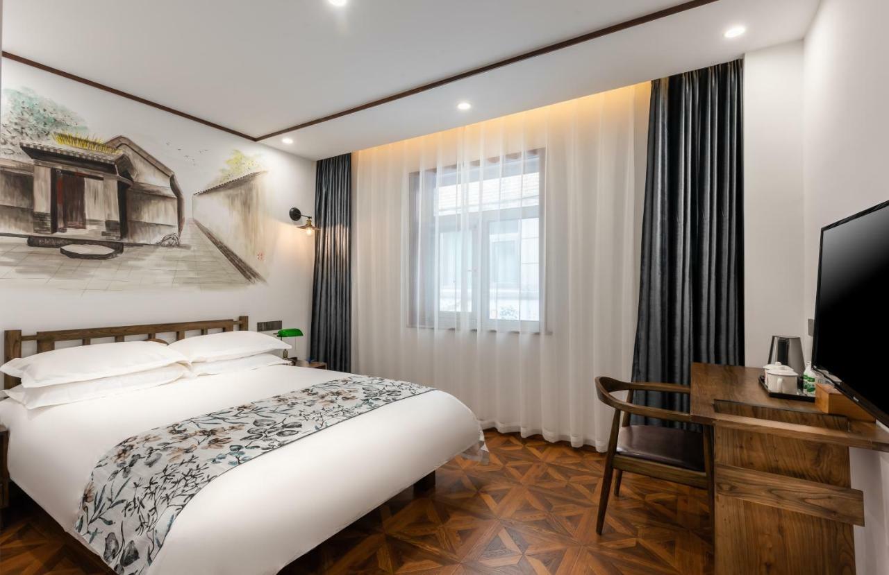 Nostalgia Hotel Near Prince Gong'S Mansion- Beihai Park, Tian'Anmen Square, Nanluoguxiang Hutong, Huguosi Hutong Snack Street, 5 Minutes Walk Away From Ping'Anli Subway Station, Free Ice Cream And Laundry Service,English Communication Well Beijing Bagian luar foto