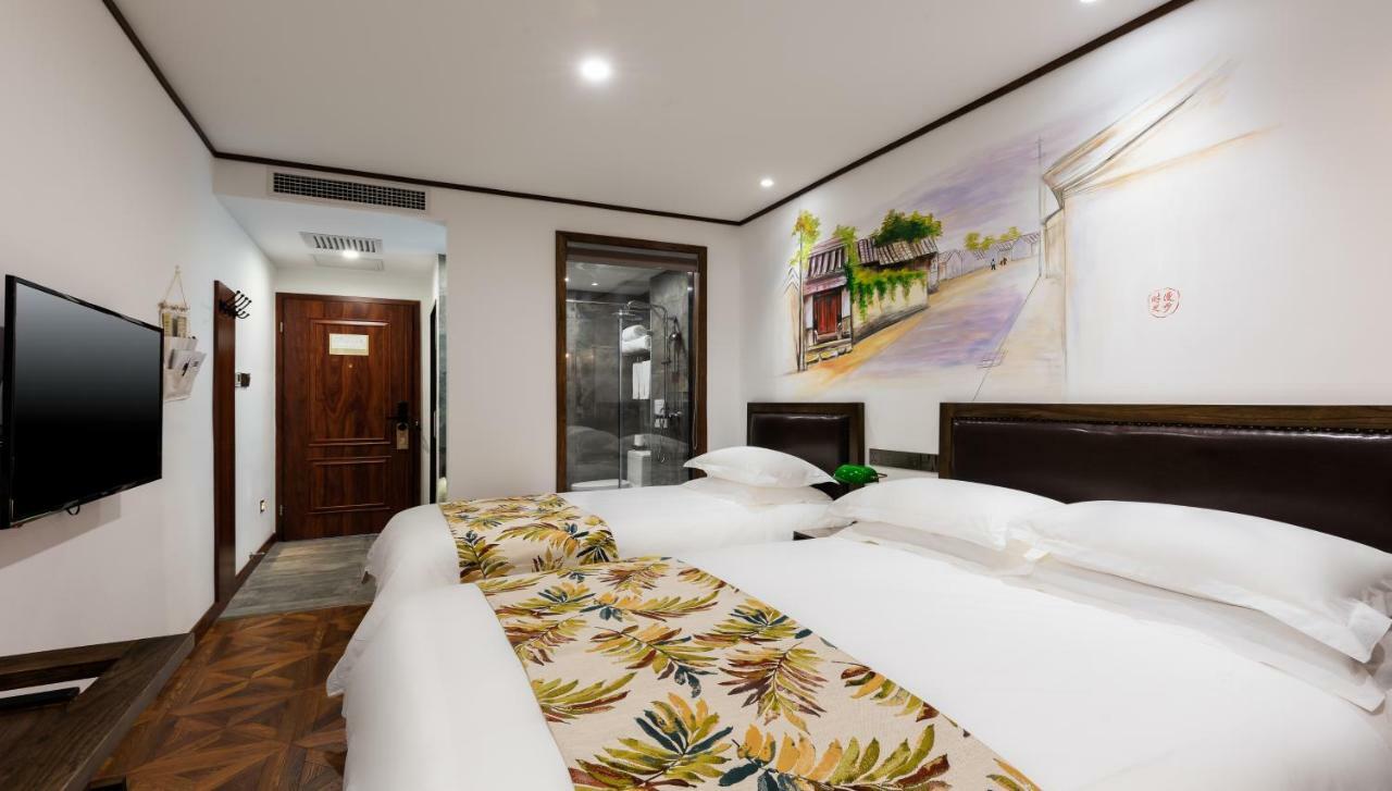 Nostalgia Hotel Near Prince Gong'S Mansion- Beihai Park, Tian'Anmen Square, Nanluoguxiang Hutong, Huguosi Hutong Snack Street, 5 Minutes Walk Away From Ping'Anli Subway Station, Free Ice Cream And Laundry Service,English Communication Well Beijing Bagian luar foto